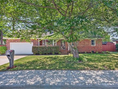 744 Avalon Ave