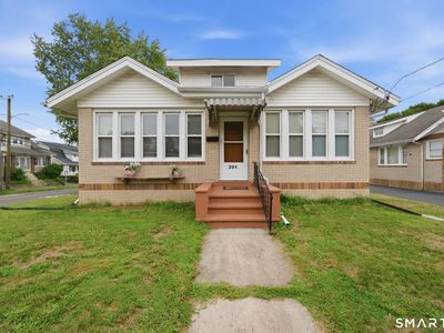 201 Francis Street