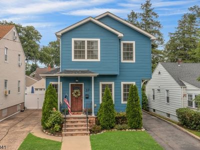 37 Elston St
