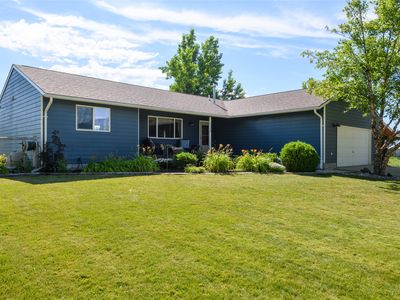 5368 Grand Vista Dr