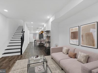 2606 W Fairmount Ave