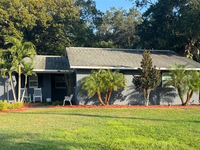 4221 Lake Eleanor Dr