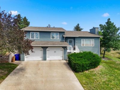 4749 Summerset Dr