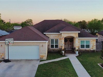 1005 Sunny Dr