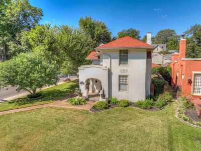 717 S McLean Blvd