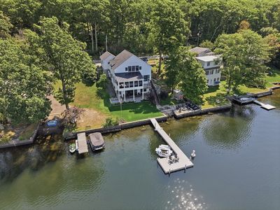 182 Manchaug Rd