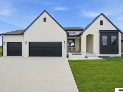 8811 Dragonfly Ln