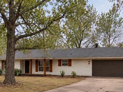 1904 Van Buren Ave NE