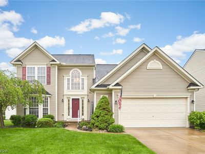 572 Colonial Dr