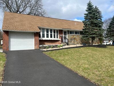 241 Hackett Boulevard