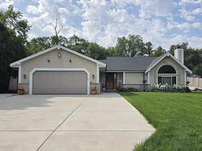 9201 W County Line ROAD