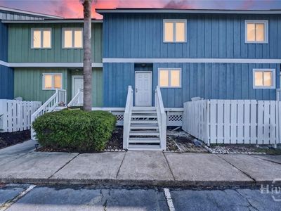 12502 Apache Avenue #17