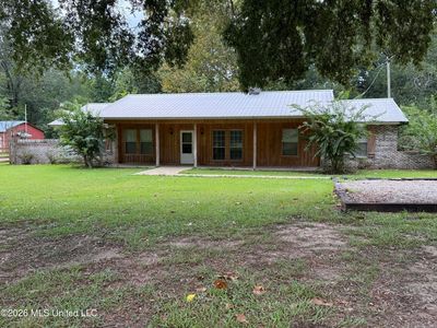 Property at 411 Drysdale Rd, Carthage, MS