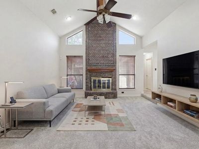 2701 Beau Dr