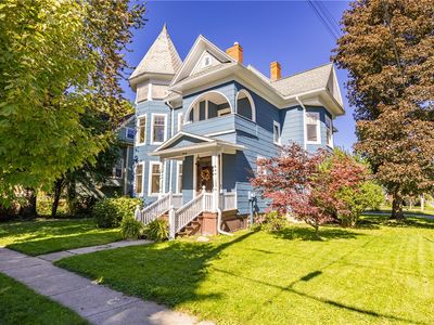 20 Howell St