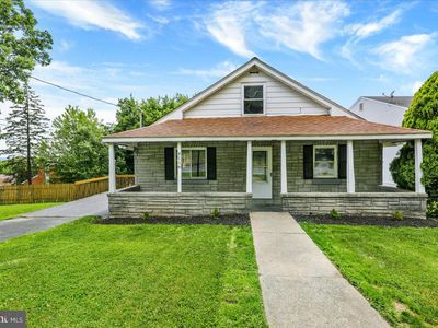 4114 Sefranka Rd