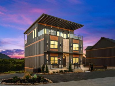 633 Summer Valley Way #9R-8