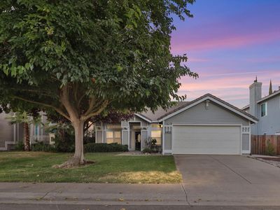 4950 Adalis Dr