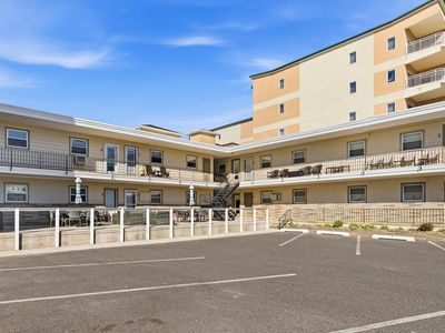 404-06 E Farragut Rd #7