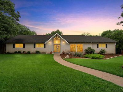 1124 Sierra Dr