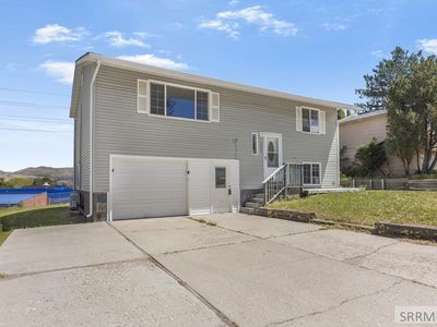 1066 Rocky Point Rd