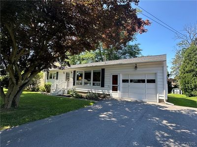 103 Grove Avenue Ext