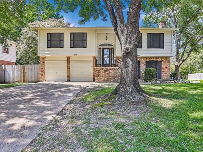 5822 Flax Bourton St