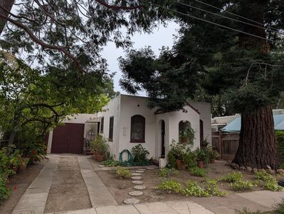 365 Cherry Ave