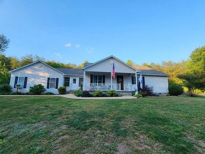 1076 Grays Creek Church Rd