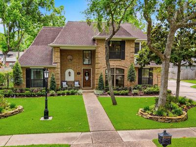 1206 Verdun Ln