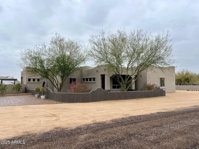2427 W Desert Hills Estate Dr