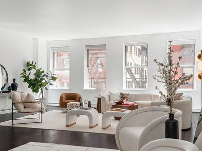 8 Harrison St #4