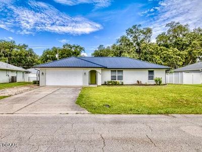 1712 Sabal Palm Dr