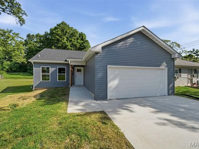 309 E Arlee Ave