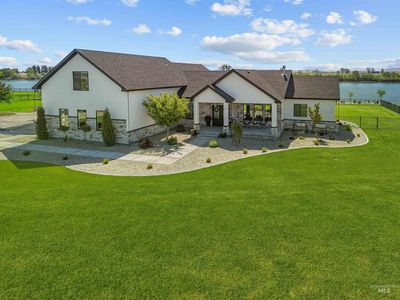 16 Skyline Dr