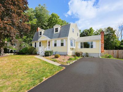 88 Darren Dr