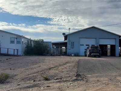 600 W Hualapai Creek Dr