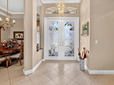 303 NW BAYSIDE Court