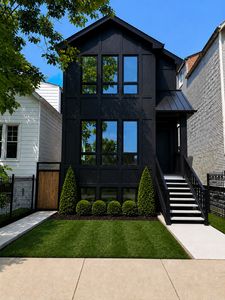 1830 N Saint Louis Ave #1F