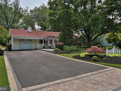 705 Phillips Rd