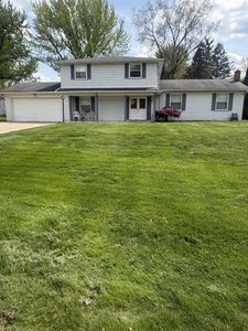 3966 Iverness Ln