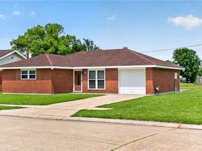 3353 Bretagne Ct