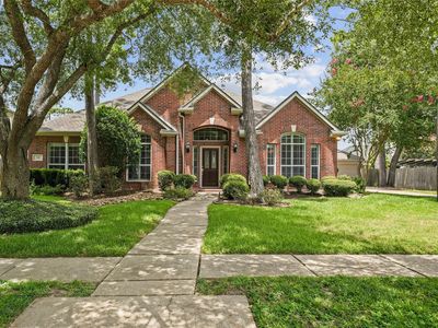 705 Hidden Oak Ln