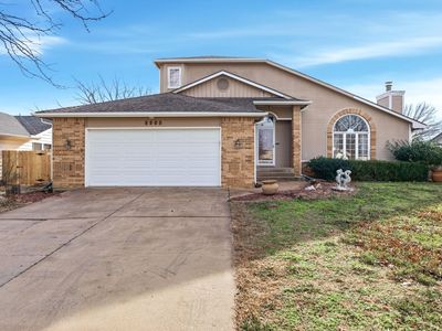 Property at 8905 E Parkmont Dr, Wichita, KS