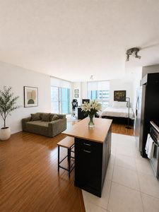 Property at 1900 N Bayshore Dr APT 3005, Miami, FL