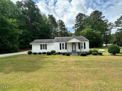 Property at 560 Clyde Pearce Rd, Zebulon, NC