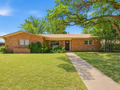 Property at 908 E Buckley St, Brownfield, TX