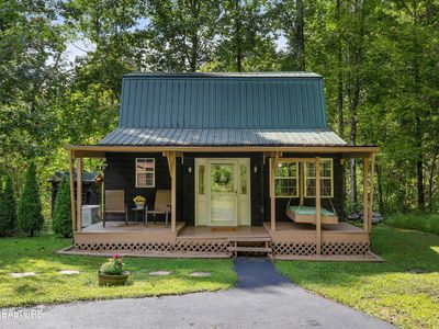 1105 Silver Poplar Ln