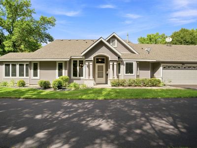 3102 Manitou Dr