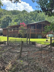 7971 Henson Gap Rd
